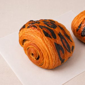 Pain au chocolate animal print