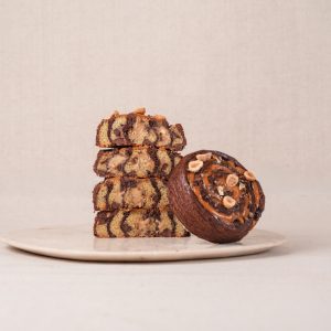 Rollo de croissant cacao y cookie