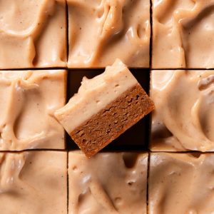 BLONDIE GINGERBREAD
