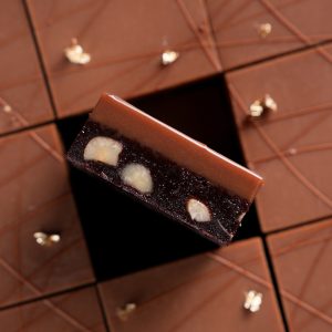 brownie de avellana con ganache de corte